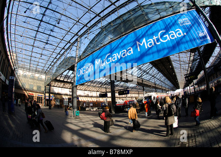 Hall di stazione in stazione ferroviaria principale, Helsinki, Finlandia, Europa Foto Stock