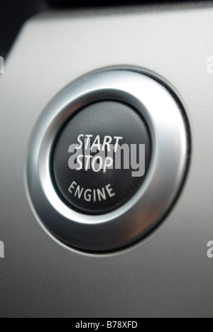Tasto di avviamento del motore, close-up Foto Stock