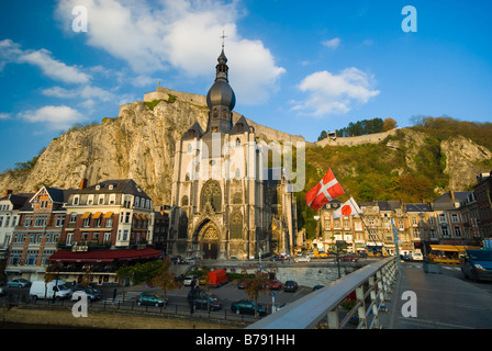Città di Dinant Belgio nelle Ardenne su una bella giornata Foto Stock