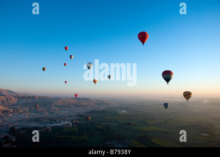 I palloni ad aria calda su Egitto Foto Stock