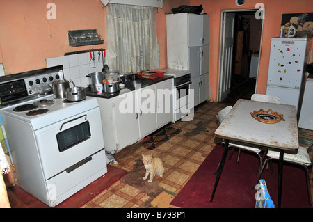 Township house cucina interno, Grahamstown, Sud Africa Foto Stock