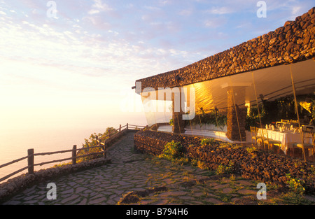 Ristorante Mirador de la Peña, architetto Cesar Manrique, El Hierro Island, Isole Canarie, Spagna, Europa Foto Stock