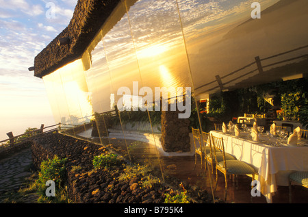 Ristorante Mirador de la Peña, architetto Cesar Manrique, El Hierro Island, Isole Canarie, Spagna, Europa Foto Stock