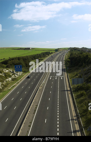 La A27 a doppia corsia in direzione Brighton Shoreham-By-mare in West Sussex. Foto Stock