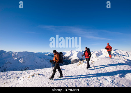 Gli escursionisti su Kasprowy Wierch Zakopane Monti Tatra Regione di Podhale Polonia Foto Stock