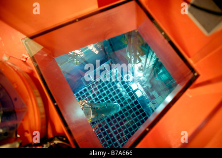 EON centrale nucleare Isar II, Edificio del reattore, il combustibile esaurito piscina, stadio di rifornimento, conversione gruppo combustibile, Essenbach, Bavar Foto Stock