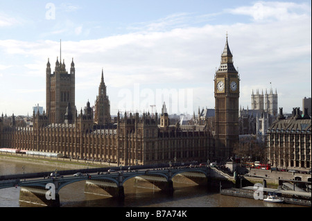 Il Big Ben e le case del parlamento di Westminster Bridge di Londra, Inghilterra, Gran Bretagna, Europa Foto Stock