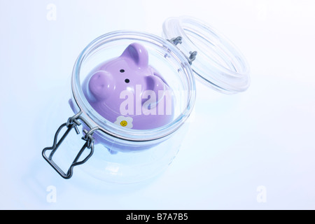 Piggybank nel vasetto di vetro Foto Stock