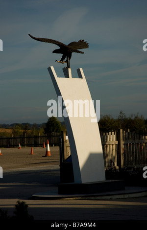 Il British ponte aereo di Berlino Monumento presso il National Memorial Arboreteum a Alrewas in Staffordshire, Inghilterra Foto Stock