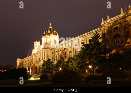 Museo di Storia Naturale, Naturhistorisches Museum, Maria-Theresien-Platz, Vienna, Austria, Europa Foto Stock