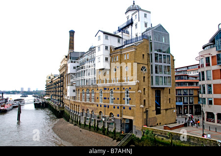 Butlers Wharf è stato costruito nel 1871-73 come un molo di spedizione e un complesso di magazzino Foto Stock