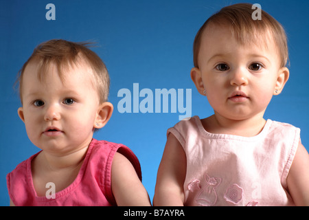 Gemelli del bambino Foto Stock