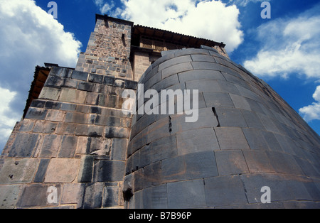 Coricancha il tempio del sole e di santo domingo chiesa cusco valle sacra in Perù Foto Stock