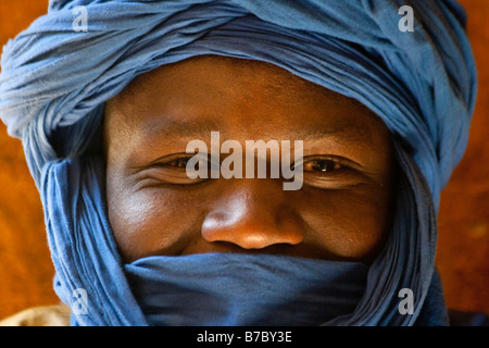 Giovani Musulmani Testa di uomo con turbante in Timbuktu Mali Foto Stock