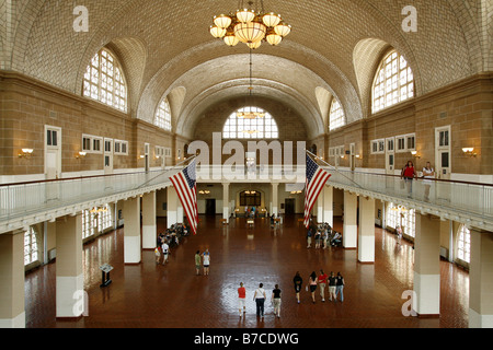 La Grande Hall, Ellis Island immigrazione Museum di New York City, Stati Uniti d'America Foto Stock