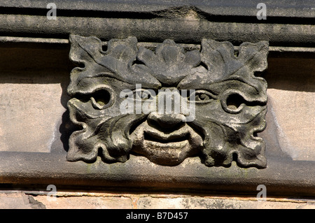 Green Man intagliare sulla chiesa di Santa Maria, Moseley, Birmingham, Inghilterra, Regno Unito Foto Stock