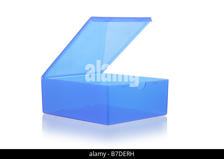 Blue box di plastica isolati su sfondo bianco Foto Stock