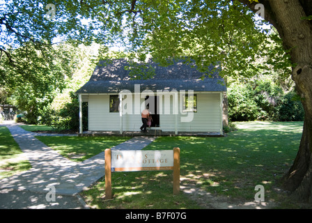 Dean's Historic Cob Cottage, Riccarton House & Bush, Kahu Road, Fendalton, Christchurch (Ōtautahi), Canterbury, nuova Zelanda Foto Stock