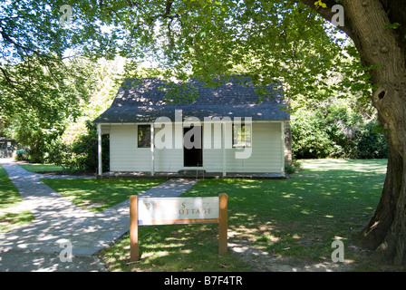 Dean's Historic Cob Cottage, Riccarton House & Bush, Kahu Road, Fendalton, Christchurch (Ōtautahi), Canterbury, nuova Zelanda Foto Stock