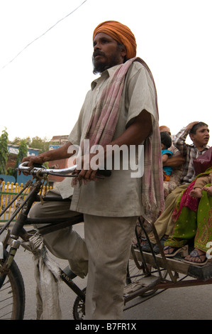 Scena di strada di Amritsar. Nord del Punjab. India. Foto Stock