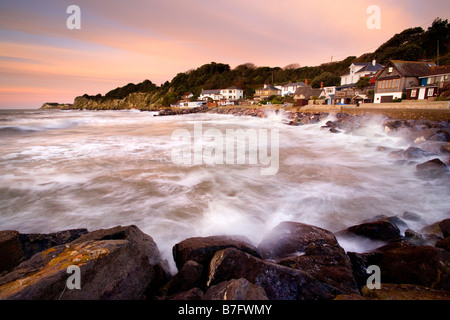 Sunrise a Steephill Cove, Isola di Wight Foto Stock