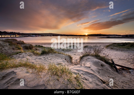 Le dune di sabbia a Bembridge Harbour, Isola di Wight Foto Stock