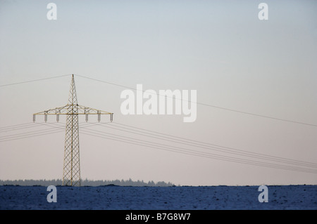 Approvvigionamento energetico polo di alimentazione Foto Stock