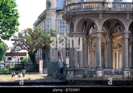 Ex casino tigre hotel Rio Parana Delta piastra rio buenos aires argentina Foto Stock