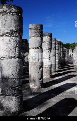 Colonnato occidentale, gruppo delle mille colonne, Chichen Itza, Messico Foto Stock