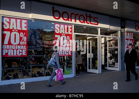 Barratts negozio di scarpe, Edimburgo, Scozia, Regno Unito, Europa Foto Stock