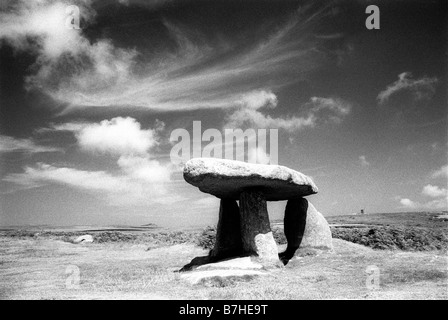 Lanyon Quoit Neolitico camera di sepoltura Foto Stock