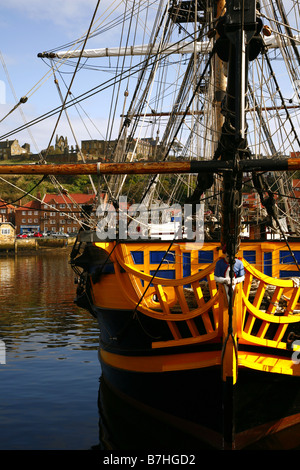 Vecchia nave a vela a Whitby harbour,North Yorkshire, Inghilterra, Regno Unito Foto Stock