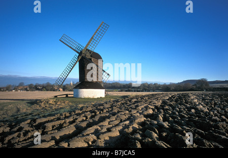 Pitstone Windmill nel Buckinghamshire probabilmente il più antico mulino a vento nel Regno Unito circa 1627 Foto Stock