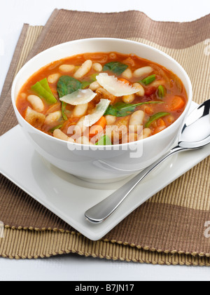 La ribollita toscana zuppa di fagioli Foto Stock