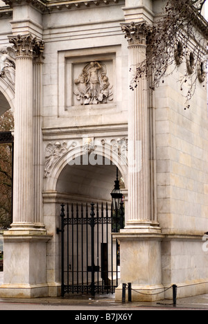 Marble Arch vicino Speakers' Corner in Hyde Park di Londra, Inghilterra Foto Stock