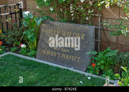 Billy Wilder scrittore Hollywood Celebrity Graves Westwood Memorial Park Los Angeles CA cimitero mortuaria ultimo luogo di riposo Foto Stock