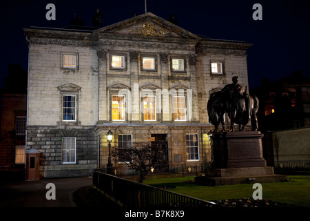 Royal Bank of Scotland sede, St Andrew Square, Edimburgo, Scozia, Regno Unito, Europa Foto Stock