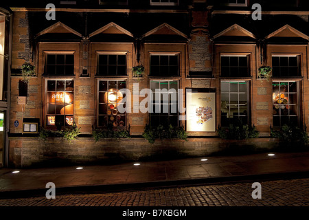 The Scotch Whisky Experience, Castlehill, Royal Mile di Edimburgo, Scozia, Regno Unito, Europa Foto Stock