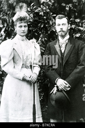 TSAR Nicholas II e Alexandra Fedorova poco dopo la sua incoronazione a San Pietroburgo nel maggio 1896 Foto Stock