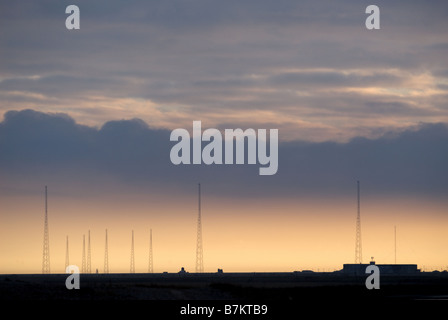 Ex " guerra fredda " nebbia Cobra stazione radar e BBC World Service radio trasmettitori, Orfordness, Suffolk, Regno Unito. Foto Stock