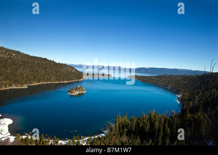 Fannette Island l'unica isola del lago Tahoe si siede nella Emerald Bay Emerald Bay State Park Lake Tahoe California Foto Stock