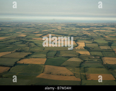 I campi di Northumberland vista aerea da una mongolfiera Foto Stock