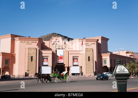 Marrakech marocco al Palais des Congres centro congressi su Avenue Mohammed VI con un cartello stradale in primo piano Foto Stock