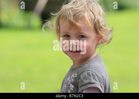 Ritratto di bambina di tre anni Foto Stock