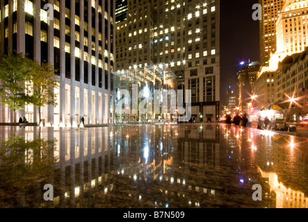 L'Apple store entrata sulla Fifth Avenue, New York, Stati Uniti d'America Nov 2008 Foto Stock