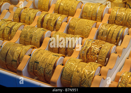 I gioielli del Dubai Gold Souq Foto Stock