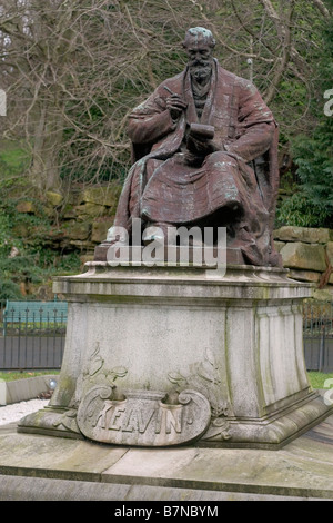 William Thomson, Lord Kelvin memorial statua, Università di Glasgow. Foto Stock