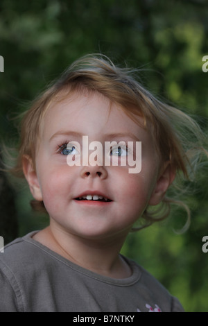 Ritratto di bambina di tre anni Foto Stock