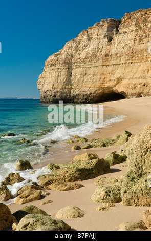 Il Portogallo Algarve, Praia de Centianes vicino a Carvoeiro Foto Stock