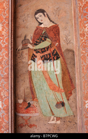 Affresco in Ali Qapu palace, Isfahan, Iran Foto Stock